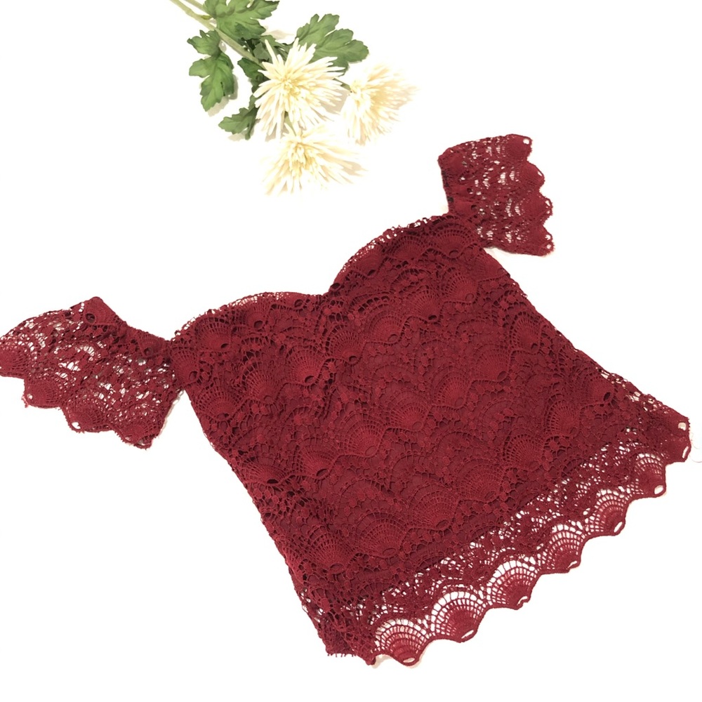 Lace top